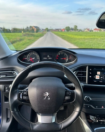 Peugeot 308 cena 49000 przebieg: 79000, rok produkcji 2019 z Odolanów małe 254